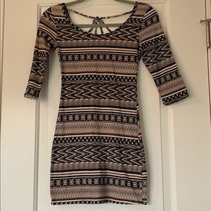 3/4 Sleeve Bodycon Dress (Size: S)